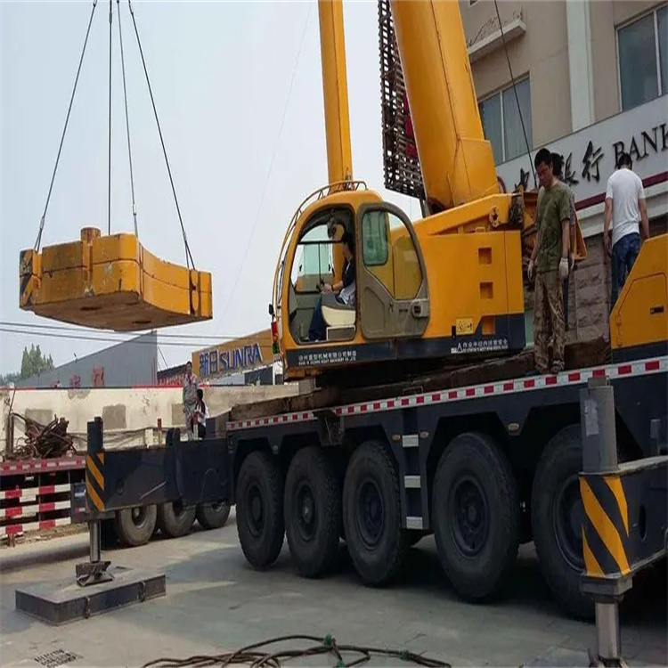 秭归当地吊车出租|机器吊装|75吨|工厂搬迁服务